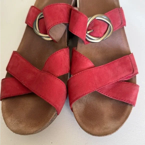 Dansko Elegant Red adjustable Buckle Sandals size 9-9.5 - Picture 7 of 12